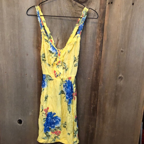 Abercrombie & Fitch Dresses & Skirts - Abercrombie & Fitch Yellow Floral Criss Cross Lightweight Dress Pockets Medium